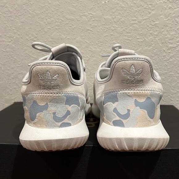 Adidas - Picture 5 of 5